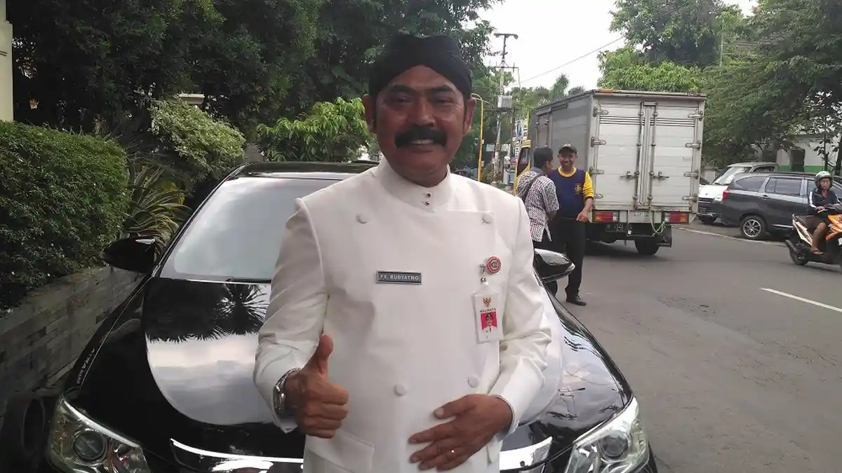 Sikapi Protes Perwakilan Angkutan Umum, Wali Kota Solo Bakal Surati Ganjar Pranowo