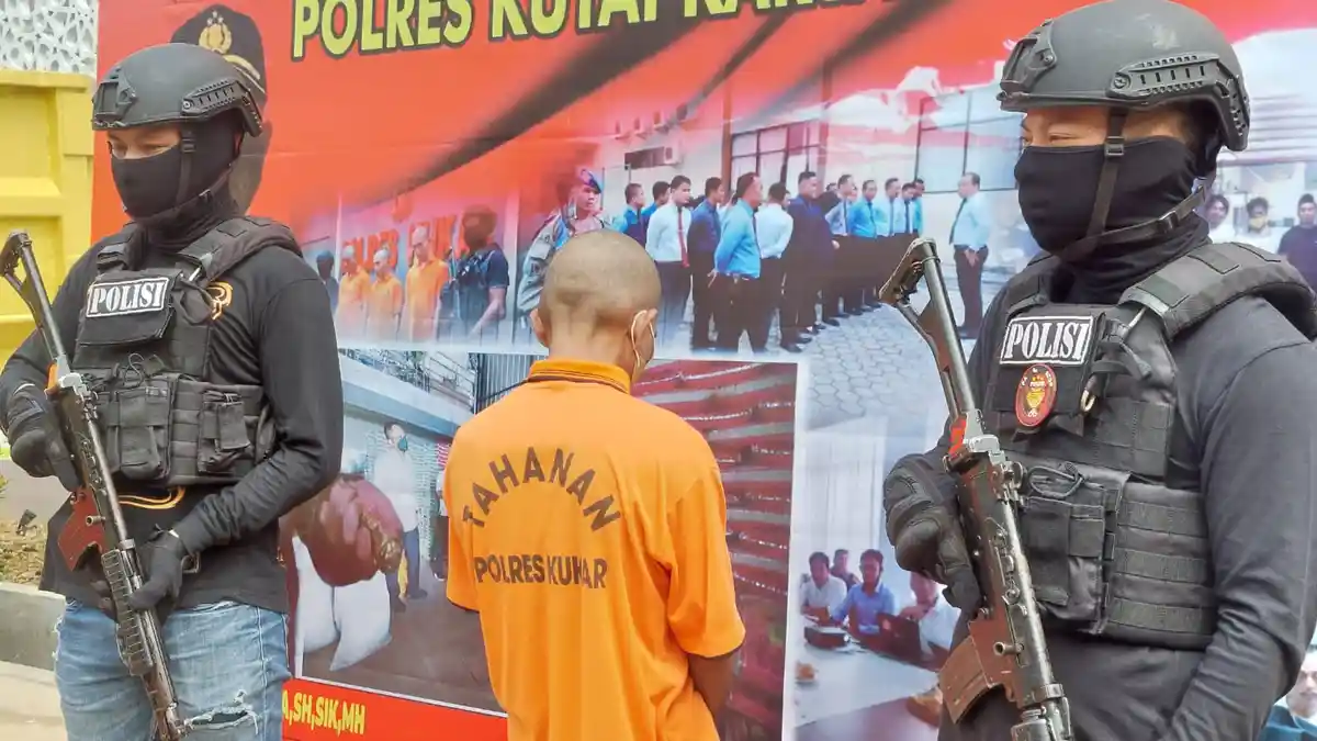 Pencuri Asal Samarinda Diamankan Satreskrim Polres Kukar Saat Konsumsi Sabu, Amankan 8 HP Curian