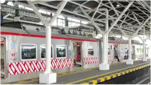 Jadwal-KRL-Solo-ke-Yogyakarta-berlaku-Jumat-Sabtu-Minggu-5-sampai-7-Desember-2025.jpg