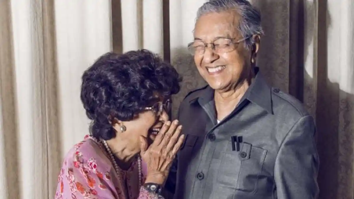 Ambisi Politik Mahathir Kandas di Malaysia, Pendaftaran Partai Pejuang Ditolak