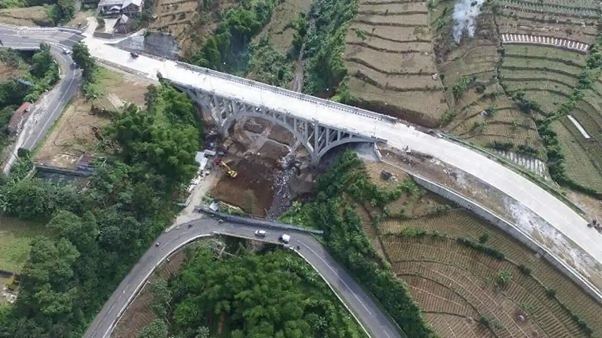 Wow! Indahnya Jembatan Sigandul di Jawa Tengah
