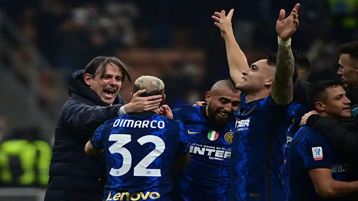 Skenario Inter Milan Juara Serie A Liga Italia 2021/2022