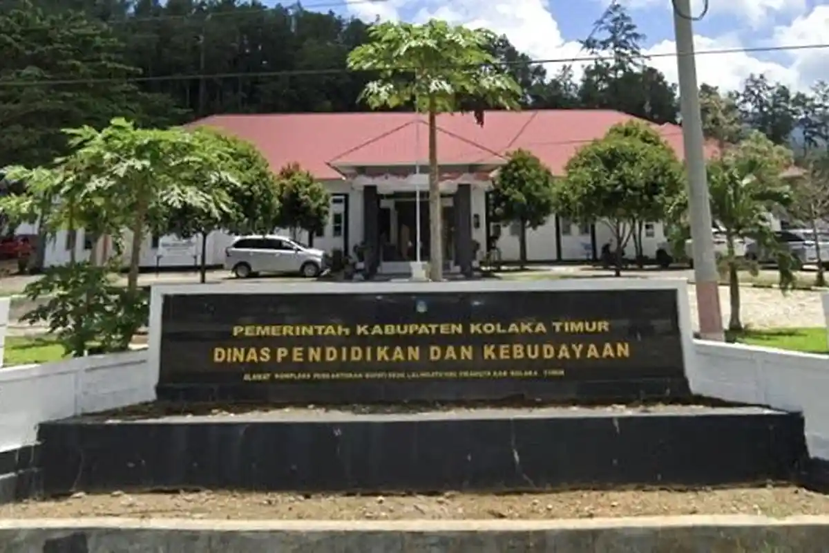 Pasca Gempa Bumi Dikbud Kolaka Timur Sultra Liburkan Sekolah, Siswa Belajar Daring dari Rumah