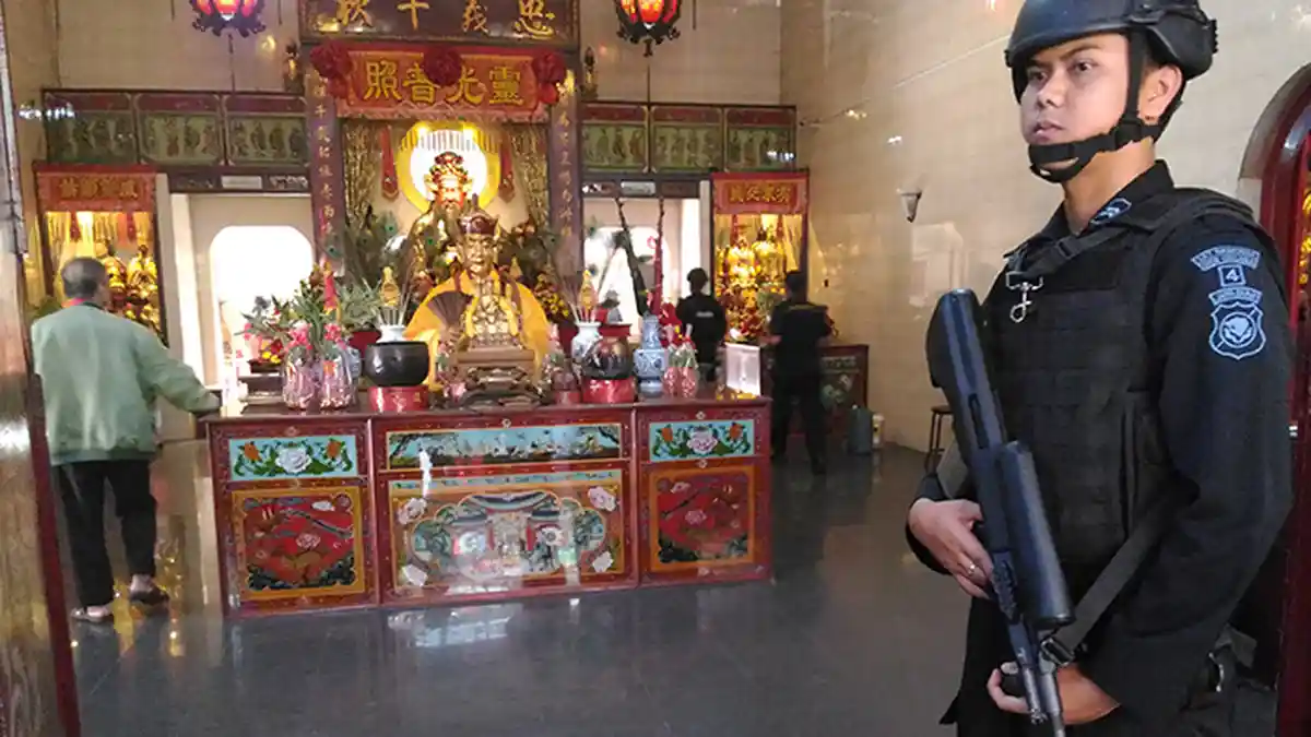 Malam Puncak Imlek, Vihara Dharma Ramsi Undang Ridwan Kamil