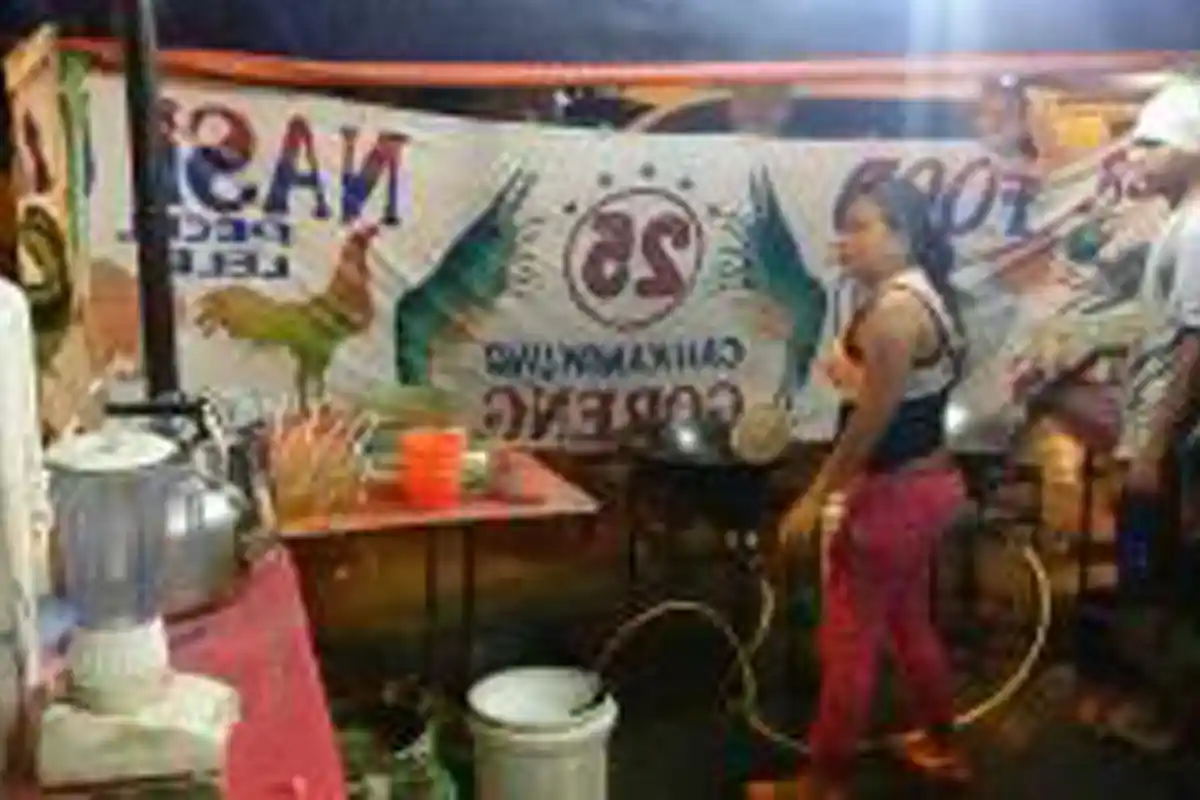 Tak Mau Ditangkap, PSK Ini Ancam Siram Minyak Goreng Panas ke Wajahnya