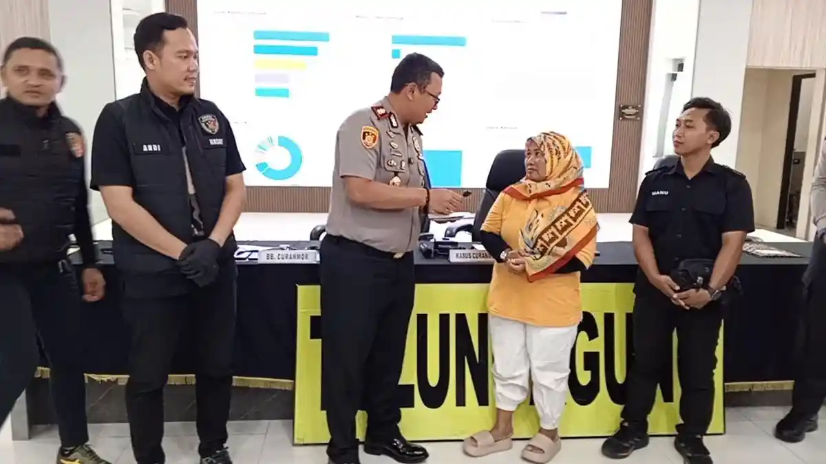 Kapolres Tulungagung kembalikan 4 motor curian ke pemilik, 3 kasus libatkan ODGJ
