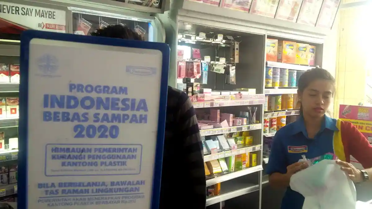 Ini Sikap INAplas soal Program Plastik Berbayar