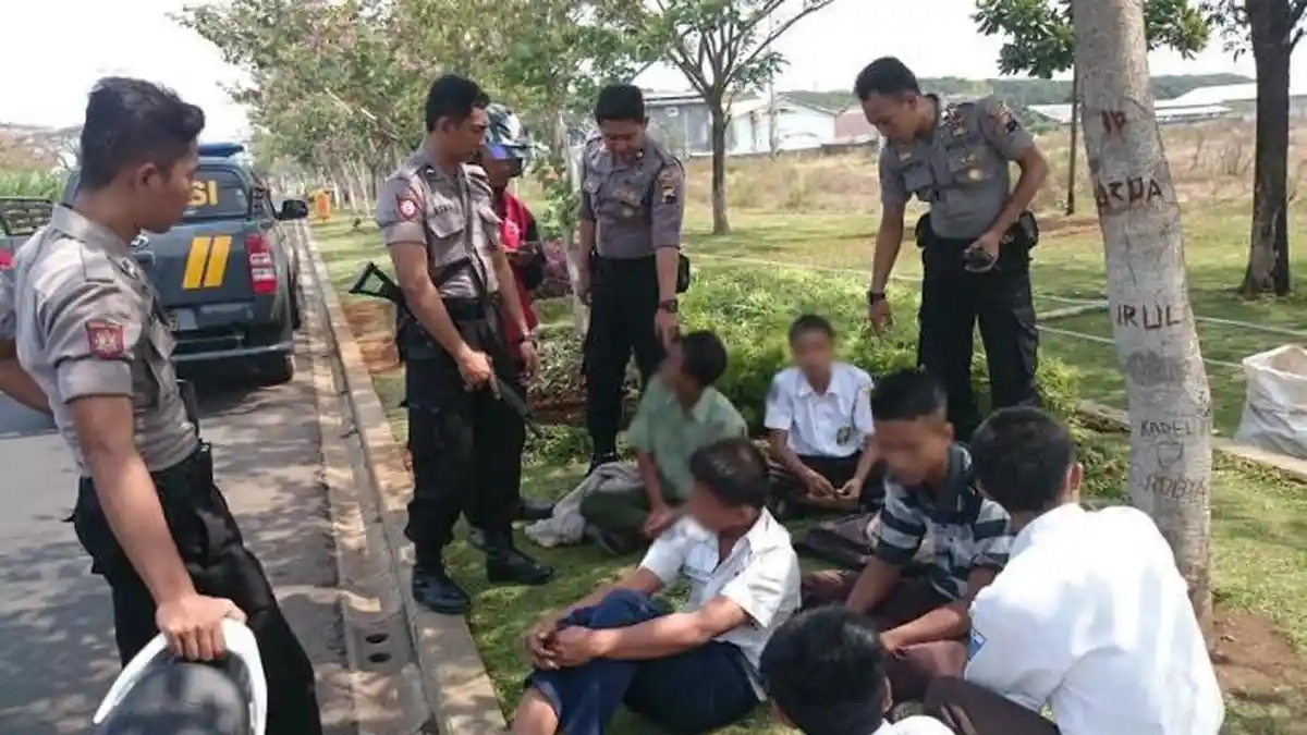 Empat Warga Tewas Satu Persatu Usai Pesta Miras Oplosan