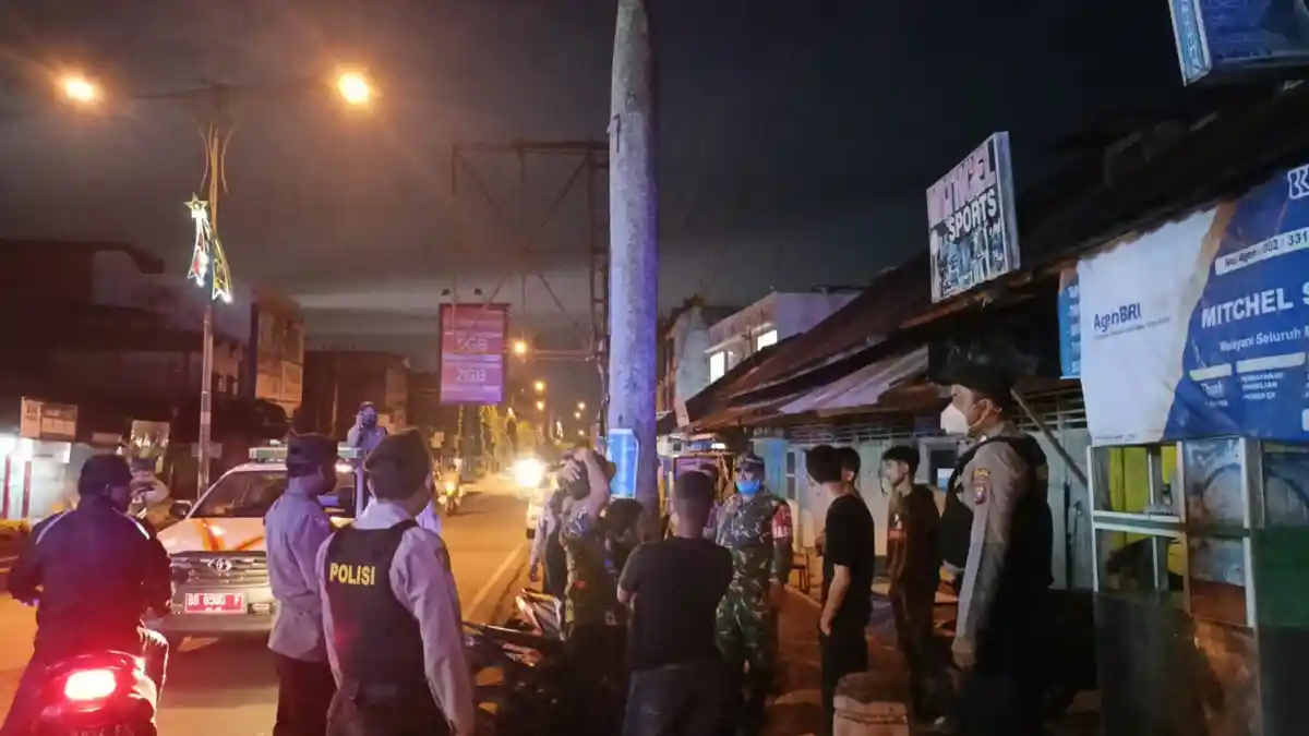 Polres Padangsidimpuan Bersama TNI Patroli Subuh Ramadhan Antisipasi Balap Liar dan Tawuran