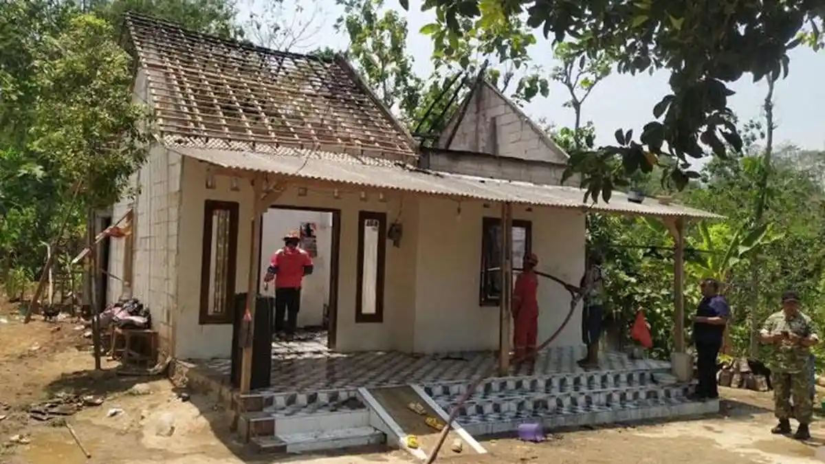 Rumah di Bareng Jombang Terbakar, Kerugian Ditaksir Capai Rp 100 Juta