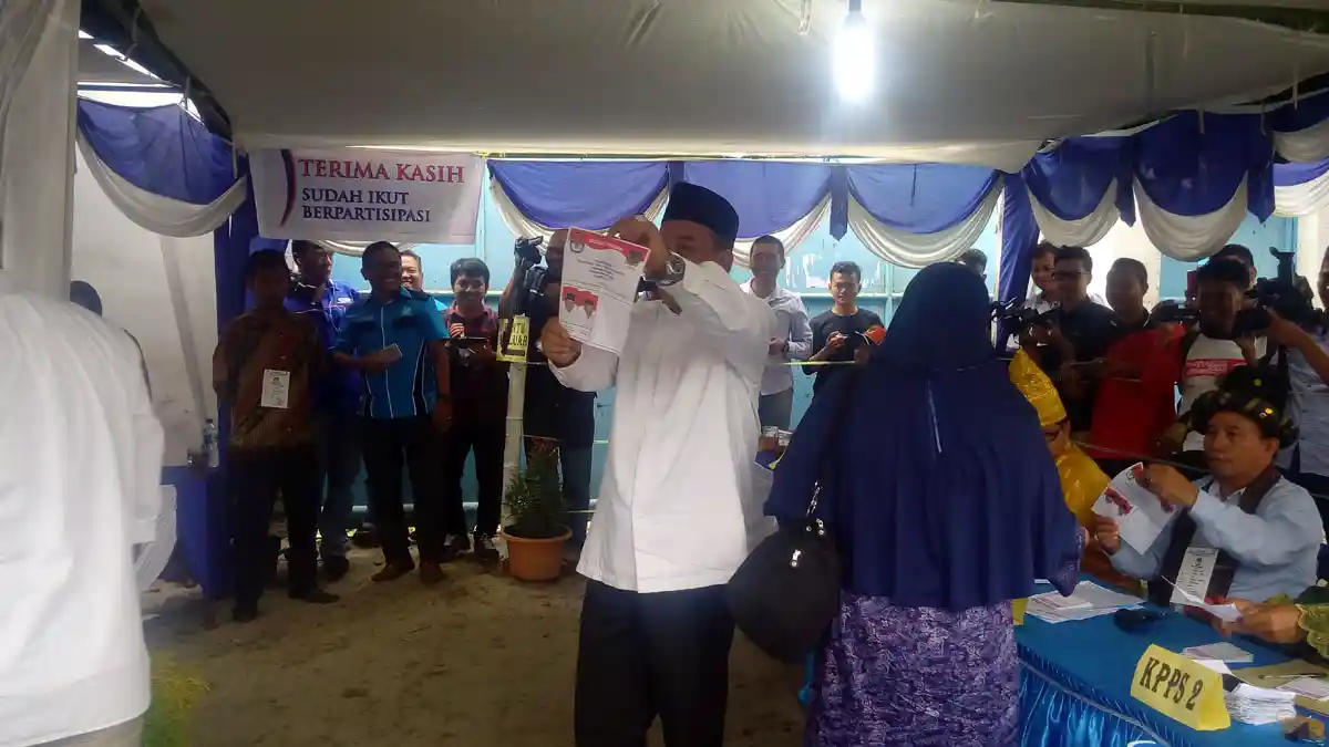 Umar Menyerahkan Keputusan Kepada Warga Tebingtinggi