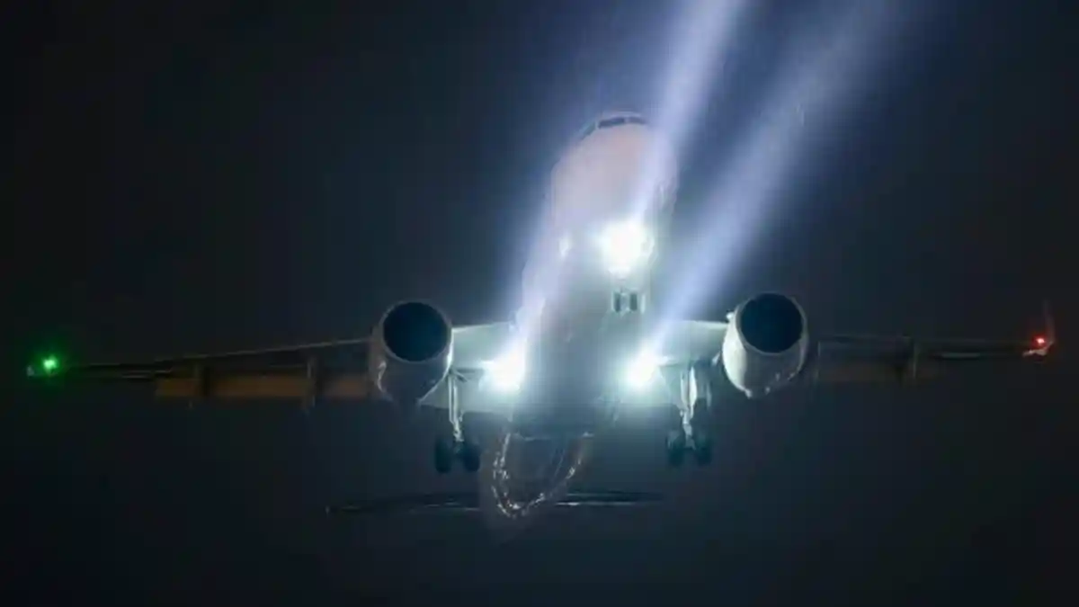 Bahaya Pesawat Ditembak Laser di Makassar, Bisa Bikin Pilot Buta