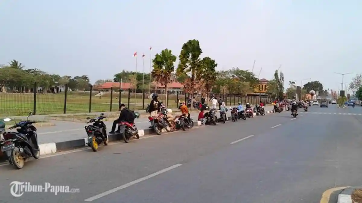 Kabel Optik Telkom di Merauke Rusak, Pendapatan Pedagang Online Menurun