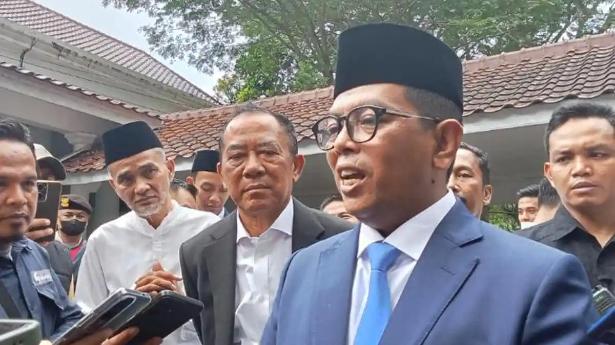 Gubernur Andra Soni Berencana Dirikan Sekolah Garuda di Banten