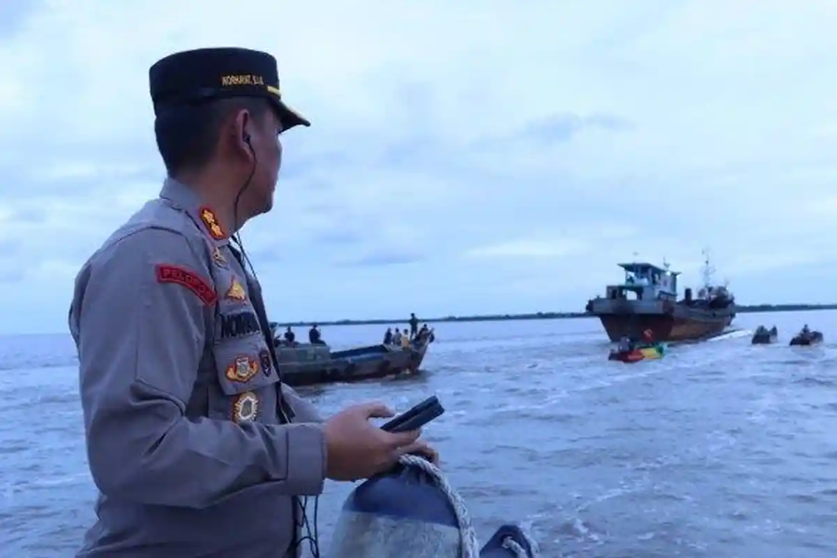 PNS Pemkab Lingga dan 3 Anaknya Meninggal Dalam Kecelakaan Speedboat di Riau