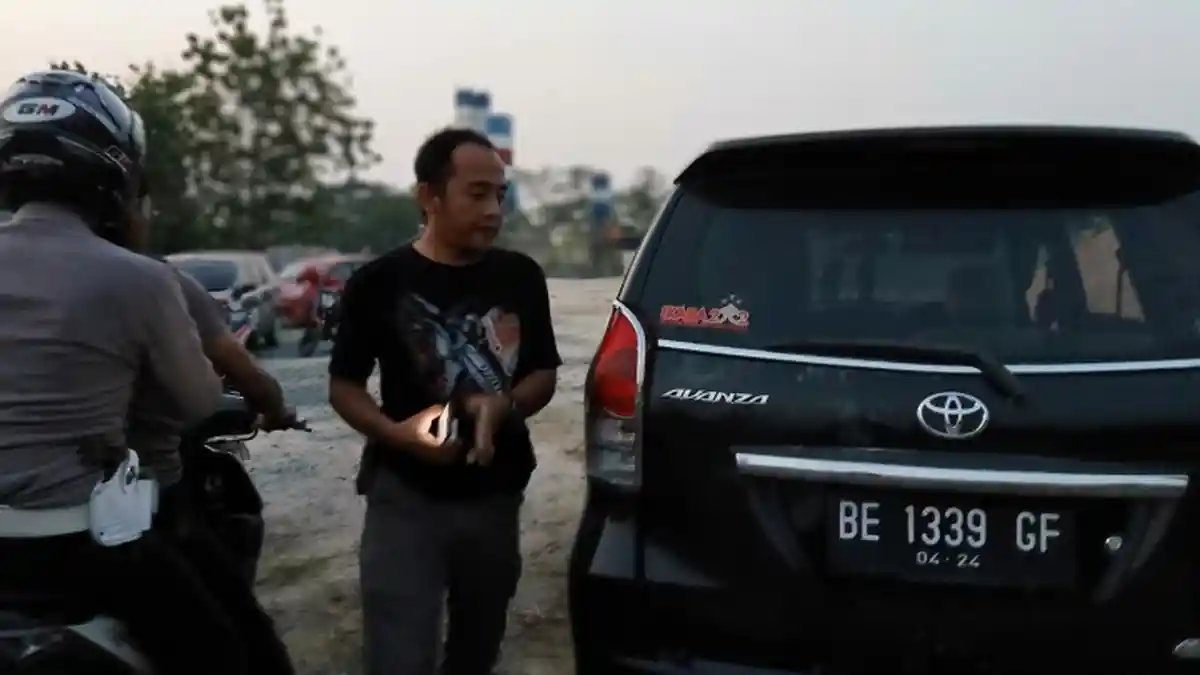 BREAKING NEWS - Identitas Pelaku yang Terlibat Aksi Tembak-tembakan dengan Polisi Terungkap