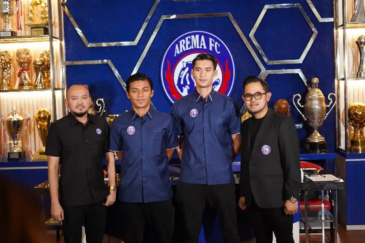 Setelah Rekrut Eks-Persita, Bos Arema FC Pastikan Akan Datangkan Pemain Baru Lagi, Samsul Arif?