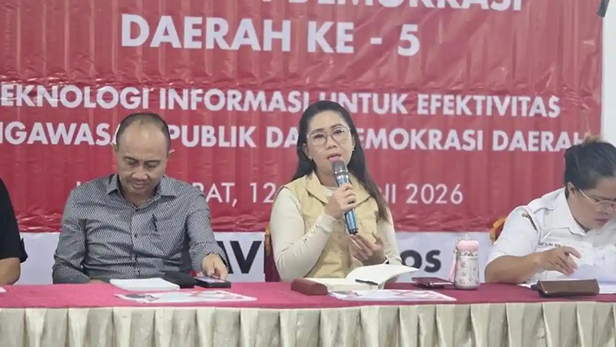 Anggota DPRD Kaltim Yonavia Ajak Masyarakat Kubar Cerdas Manfaatkan Teknologi Demi Demokrasi Digital - Tribunkaltim.co
