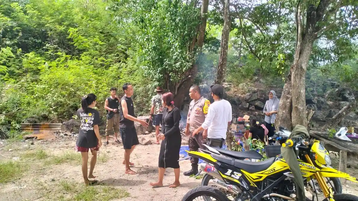 Libur Lebaran, Polsek Reo Lakukan Pengamanan Tempat Wisata di Reok Manggarai