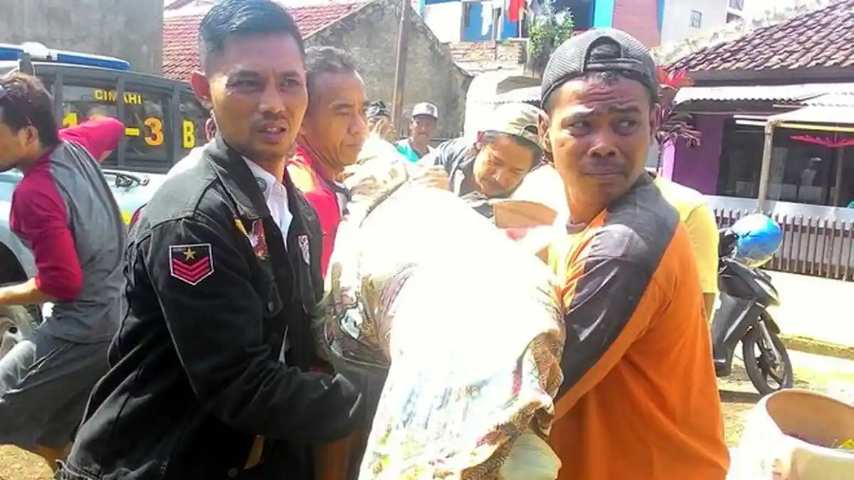Pekerja Bangunan Ini Tewas Setelah Tersengat Listrik lalu Jatuh dari Ketinggian 6 Meter