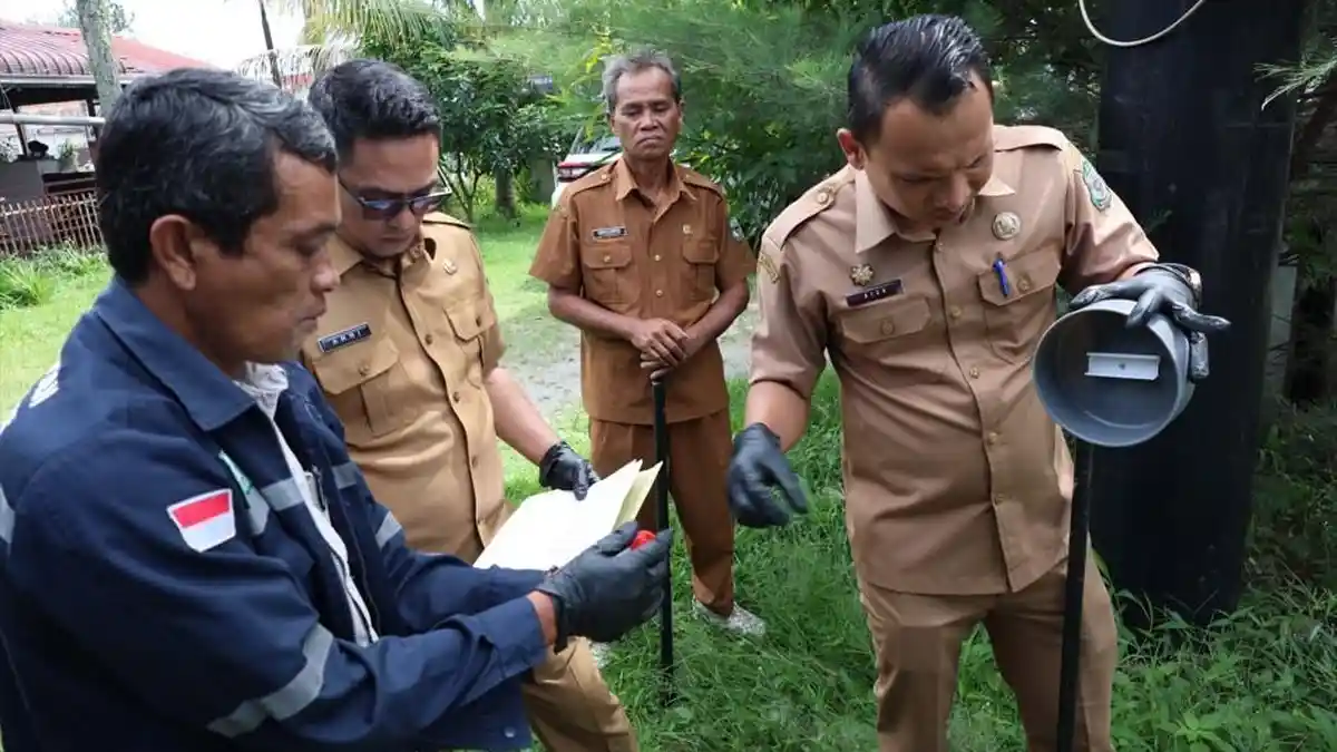 Dinas Lingkungan Hidup Siantar Tarik Passive Sampler yang Sudah Dipasang 3 Bulan di Sejumlah Titik