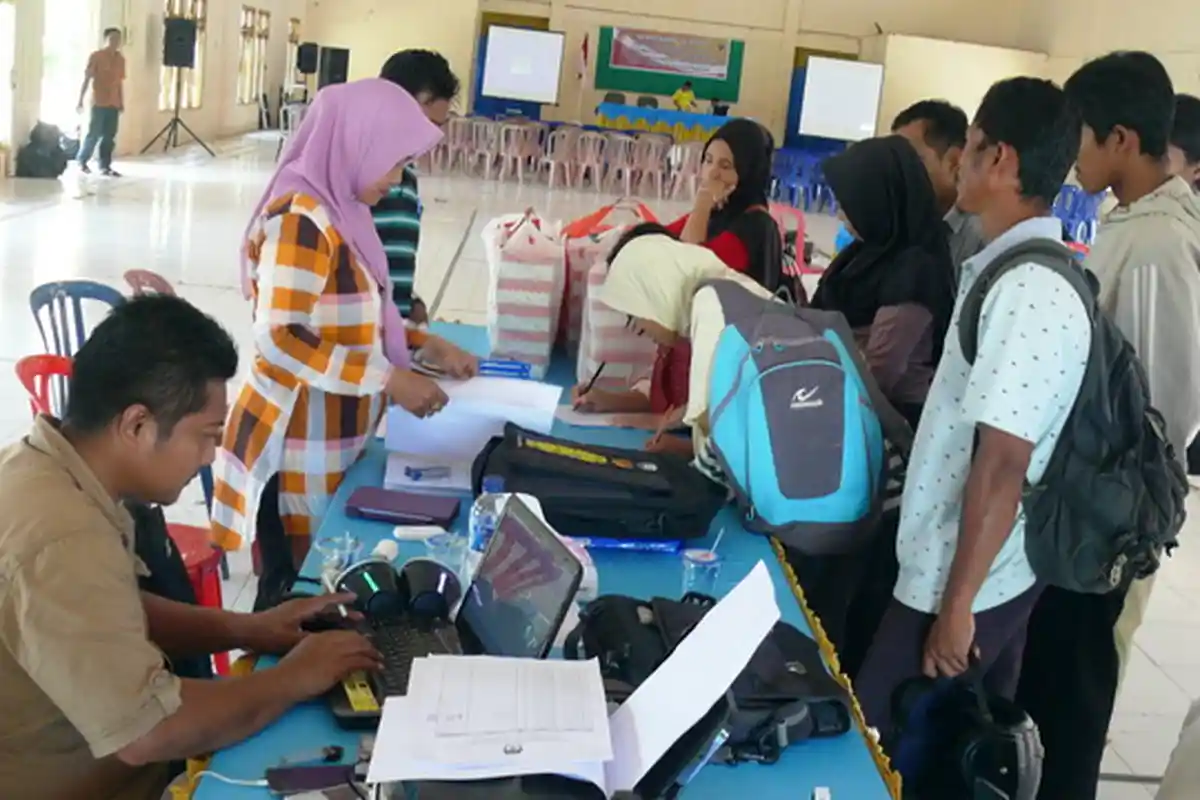 Petugas Harus Berani Larang Warga Bawa Perekam Gambar