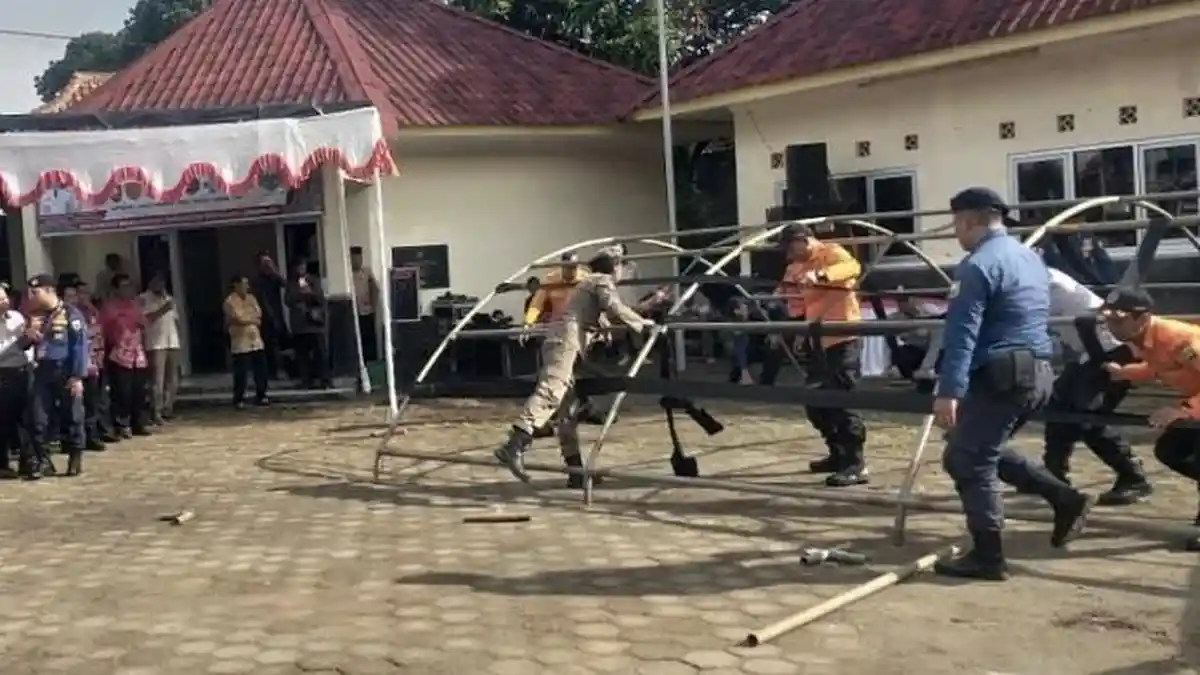 Kecelakaan Sering Terjadi di Kawsan Tol Bawen Semarang, Pemkab Siagakan Ambulans dan Mobil Damkar