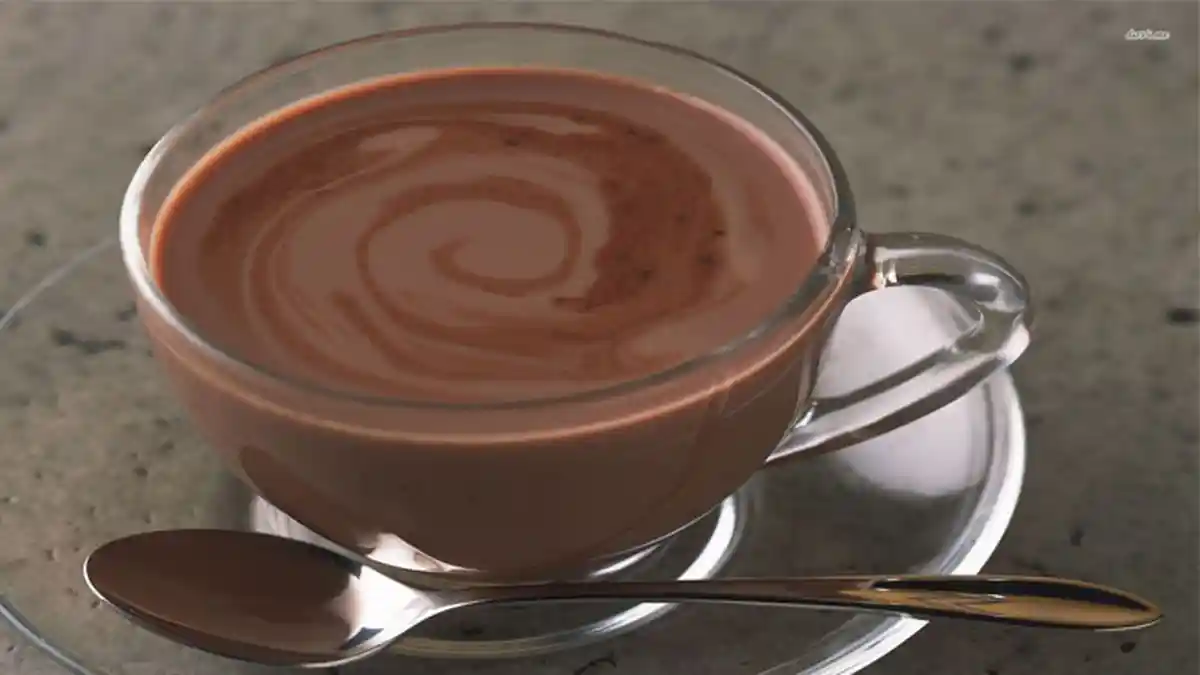 Resep Coklat Klasik Hangat yang Enak Dinikmati Saat Hujan!