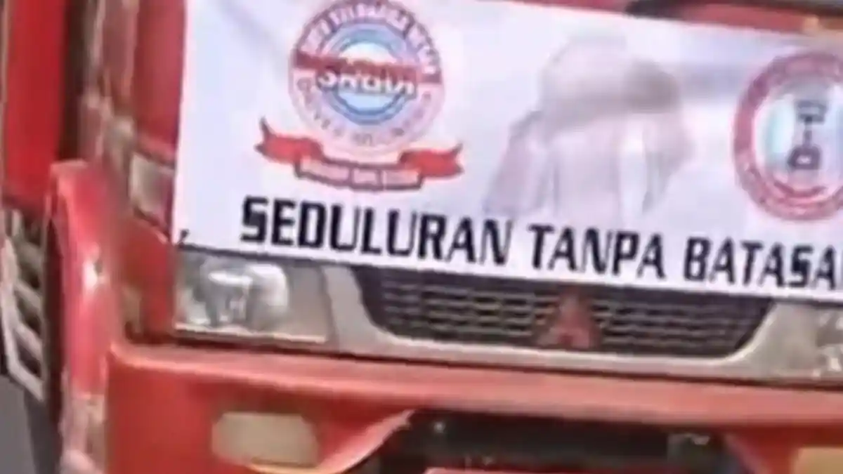 Sopir Truk Gelar Aksi di Banyuwangi, Desak Solusi Kemacetan Pelabuhan Ketapang