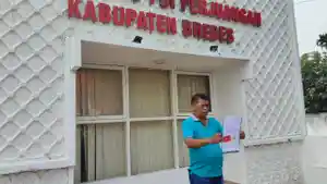 mundur-kader-pdip-oke.jpg