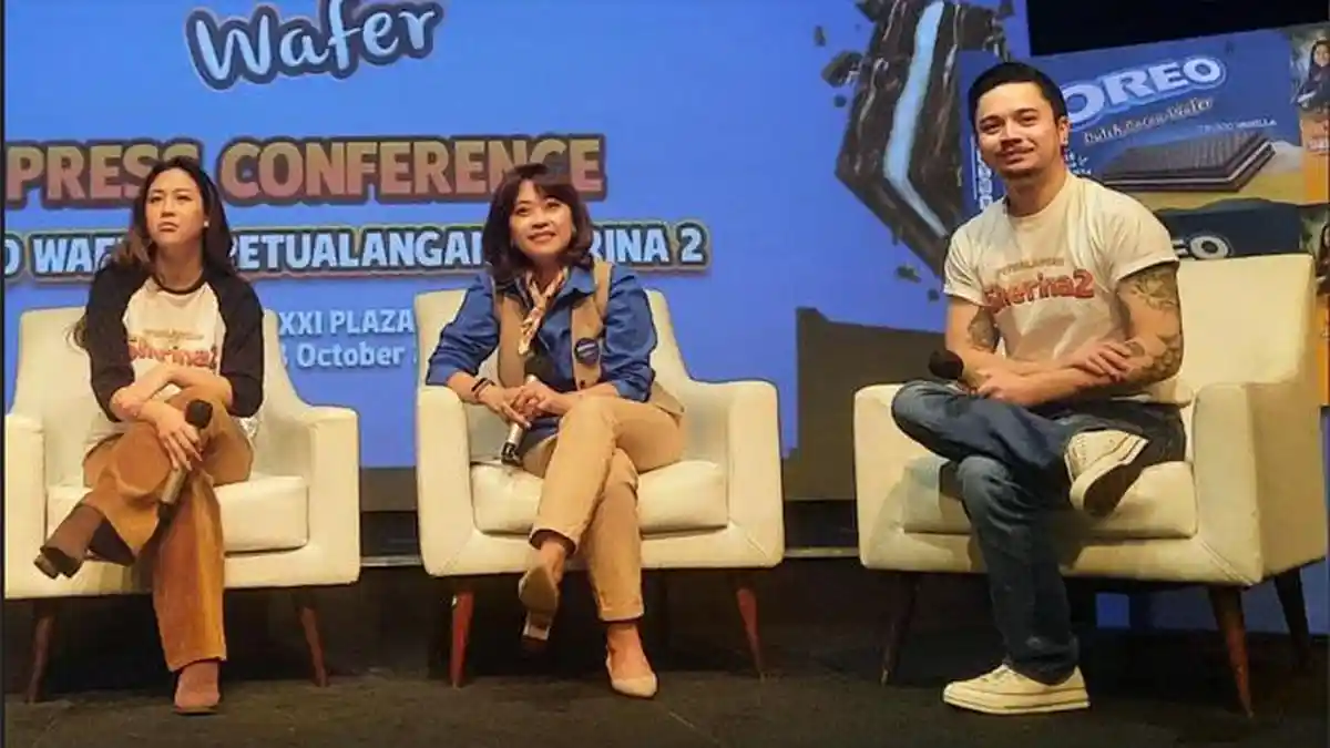 Sherina dan Derby Romero Bahagia Film Barunya Ditonton Banyak Orang di Hari Pertama Rilis