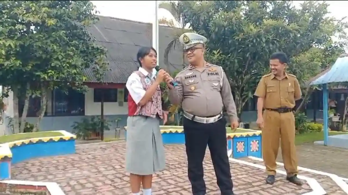 Satlantas Polres Toba Ajak Pelajar Jadi Pelopor Keselamatan Berlalu Lintas