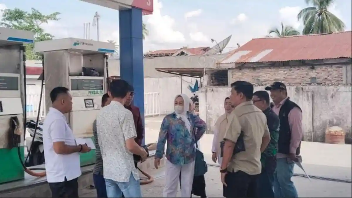 Stok BBM di Tanjungbalai Aman Sampai Nataru, Ketua Komisi B DPRD:  Masyarakat Jangan Panik - Tribun-medan.com
