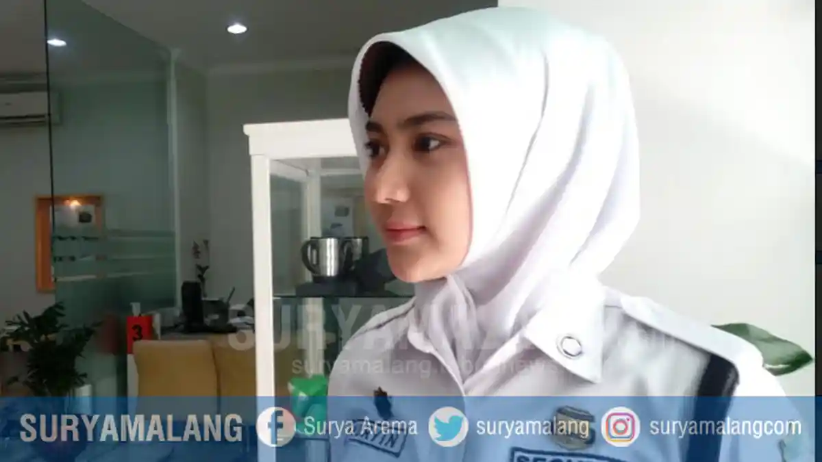 Fakta Menarik Soal Satpam Cantik yang Juga Mahasiswi, Jangan Kaget dengan Poin Terakhir. .