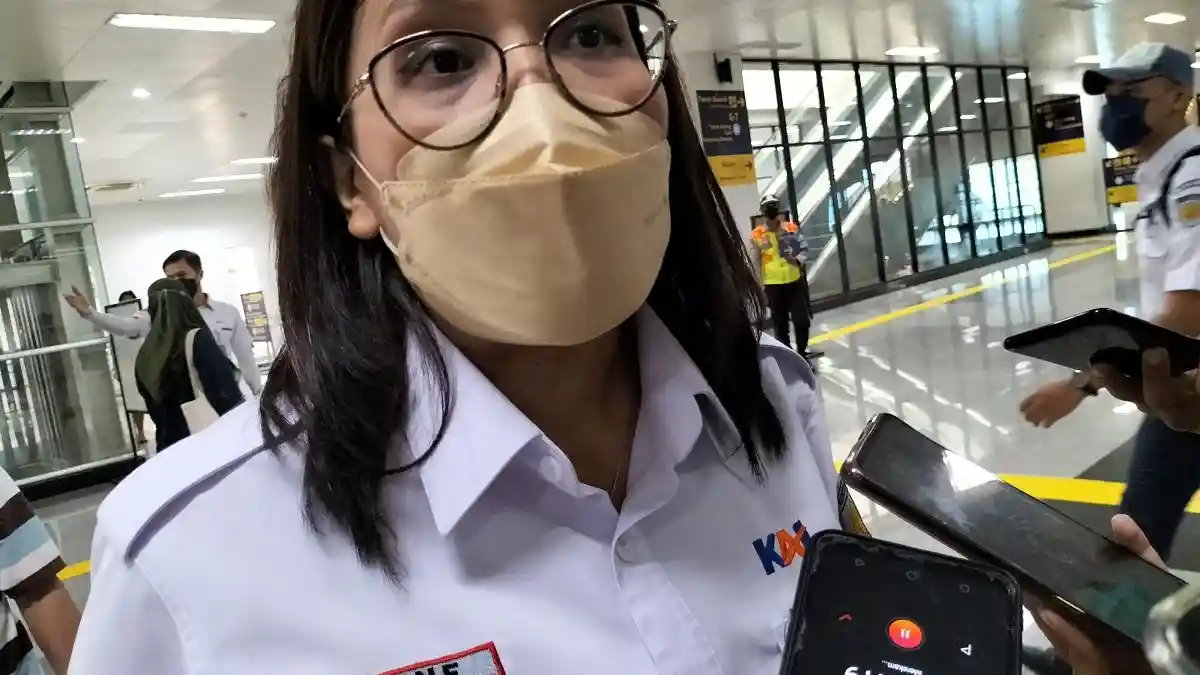 Eskalator Tak Berfungsi di Stasiun Manggarai, KAI Bilang Begini