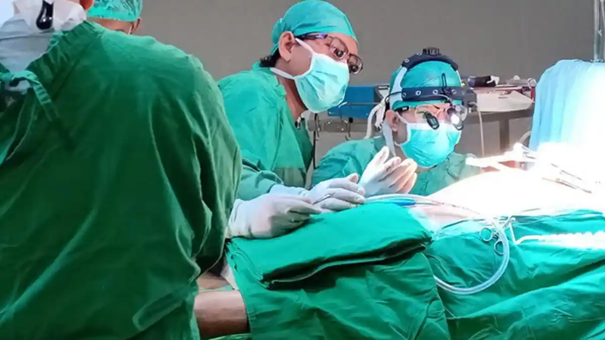 RSUD Dr Saiful Anwar Malang Berhasil Lakukan Operasi Bedah Jantung ...