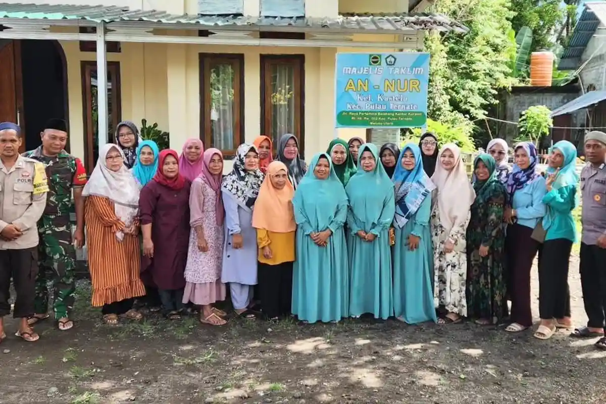 Lewat Program Quick Wins Presisi, Ipda Fahril Sauwal Sambangi Majelis Taklim Annur Ternate