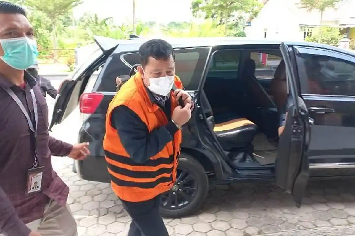 Tersangka Korupsi PMB Unila 2022 Karomani Cs Ditahan Satu Sel di Rutan Way Huwi