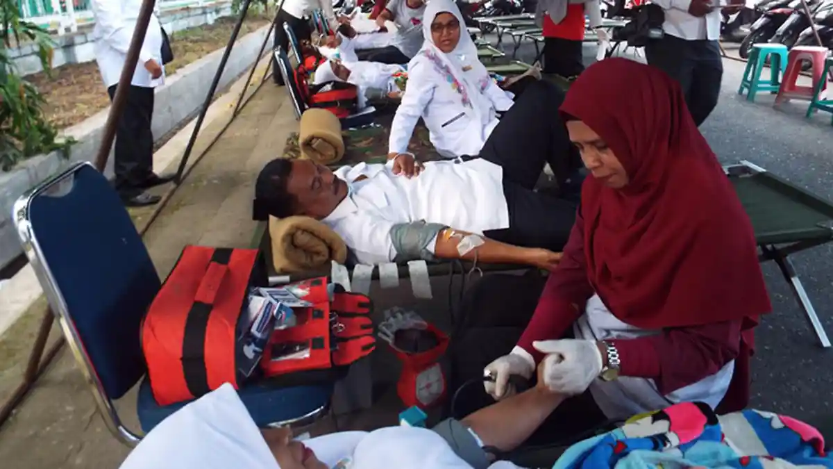 Peringati HAB Ke-73, Guru dan Pegawai Kankemenag Bireuen Kumpulkan Darah 115 Kantong