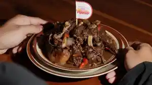 Sate-Kambing-Tengkleng-Rica-Rica-Pak-Manto.jpg