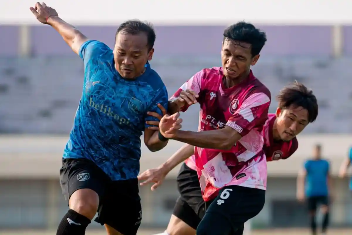 Sesi Uji Coba Persela Kontra Persiku Banjir Sorotan Meski Menang, LA Mania Desak Out 1 Sosok Penting