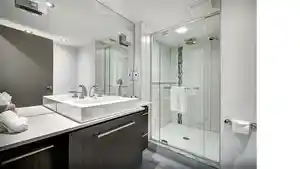 Kamar-Mandi-di-Kamar-Hotel.jpg