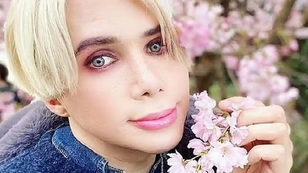 Terobsesi Jadi Jimin BTS, Influencer Inggris ini Nekat Lakukan Hal Tak Lazim dan Mengejutkan