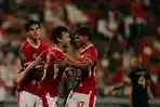 Pemain-asal-Jepang-Teppei-Yachida-bersama-rekan-rekannya.jpg