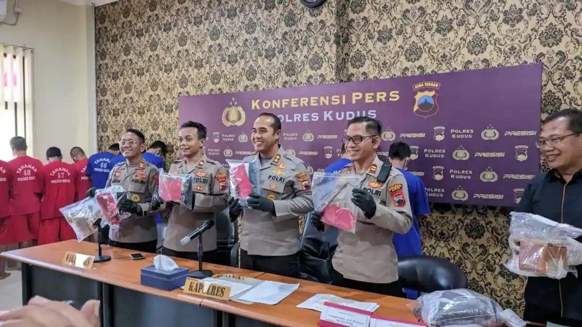 2 Orang Ditangkap Polisi usai Curi Kasur dan Kusen Pintu di Rumah Lansia Kudus