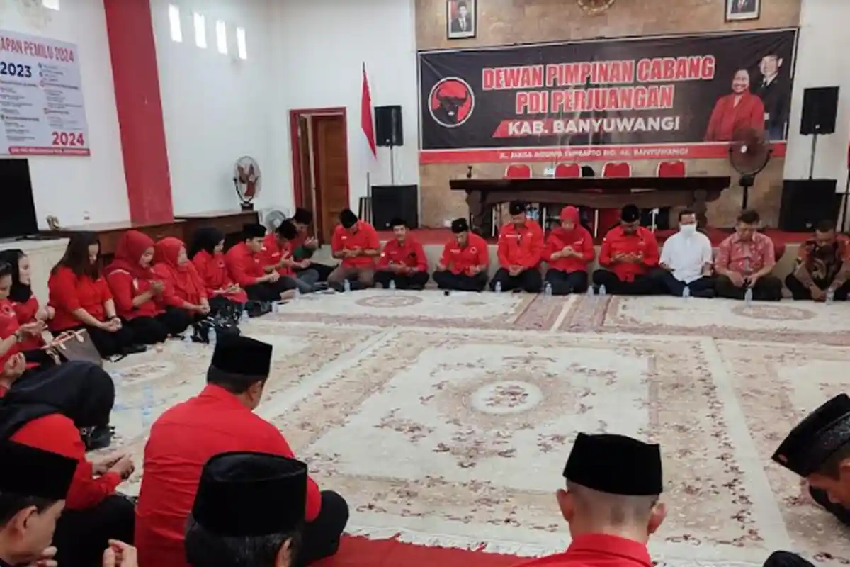 Pendaftaran Bacaleg PDIP di Banyuwangi Diawali Dengan Doa Lintas Agama