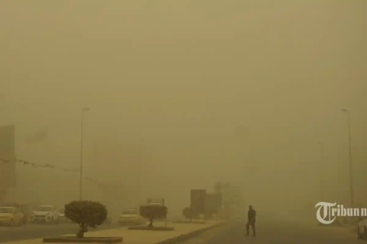 Badai Pasir Menghantam Irak, 700 Pesien Kesulitan Bernapas