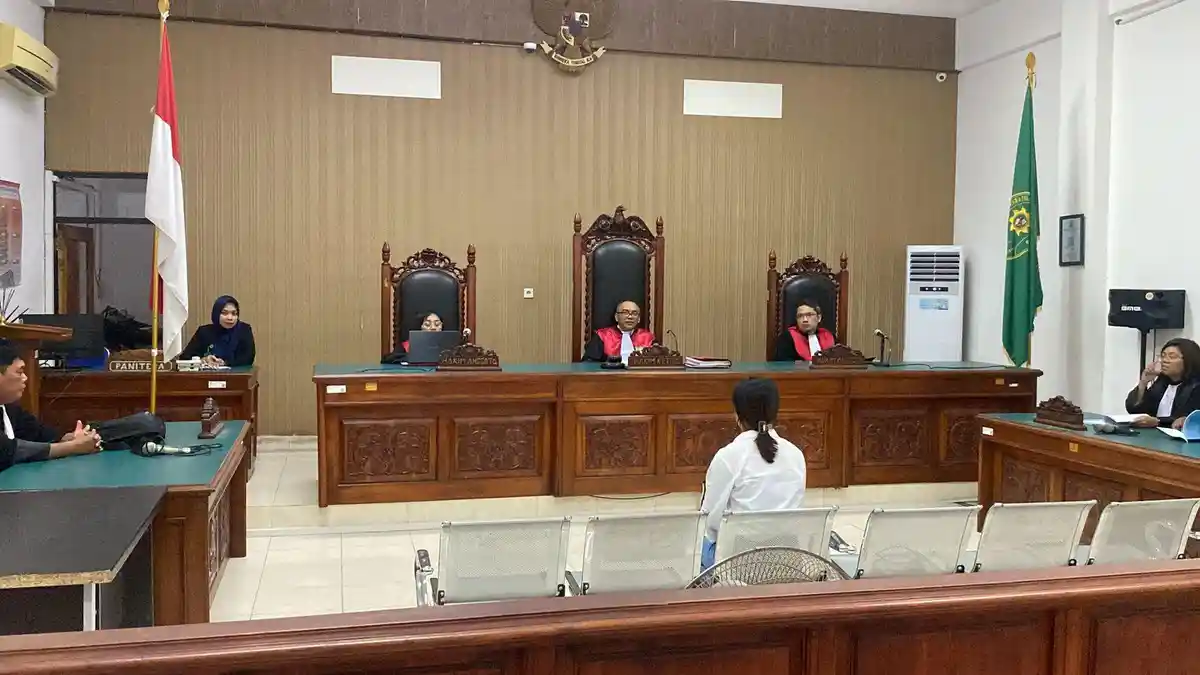 Terdakwa Fani Minta Maaf, Eks Kapolres Ngada Fajar Lukman Minta Lepas