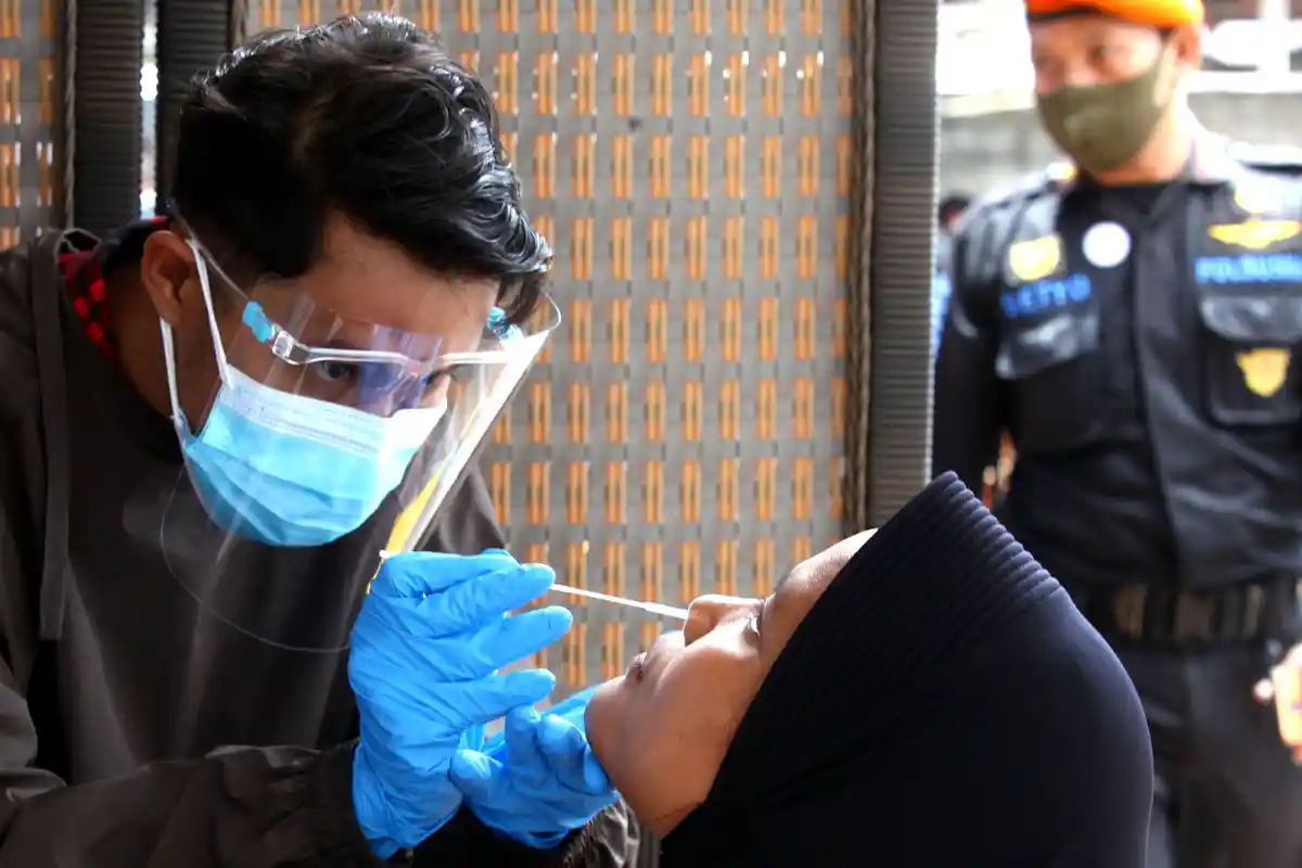 Mulai Hari Ini, Naik Kereta Api Jarak Jauh Wajib Punya Hasil Rapid Test Antigen