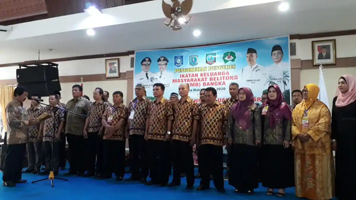 Wagub Lantik Pengurus Ikatan Keluarga Masyarakat Belitong di Bangka